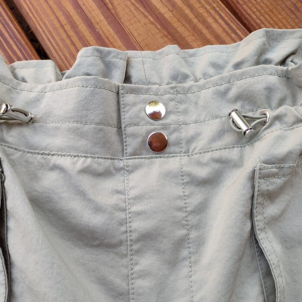 Size Medium Women's Army Green Shorts Calia Ladies Summer - Picture 6 of 6